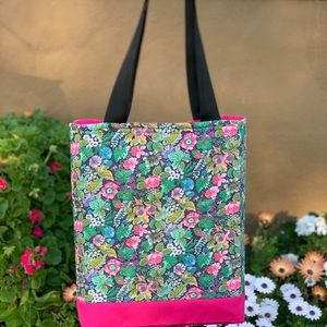 Handmade Vintage 💐 flower tote bag
